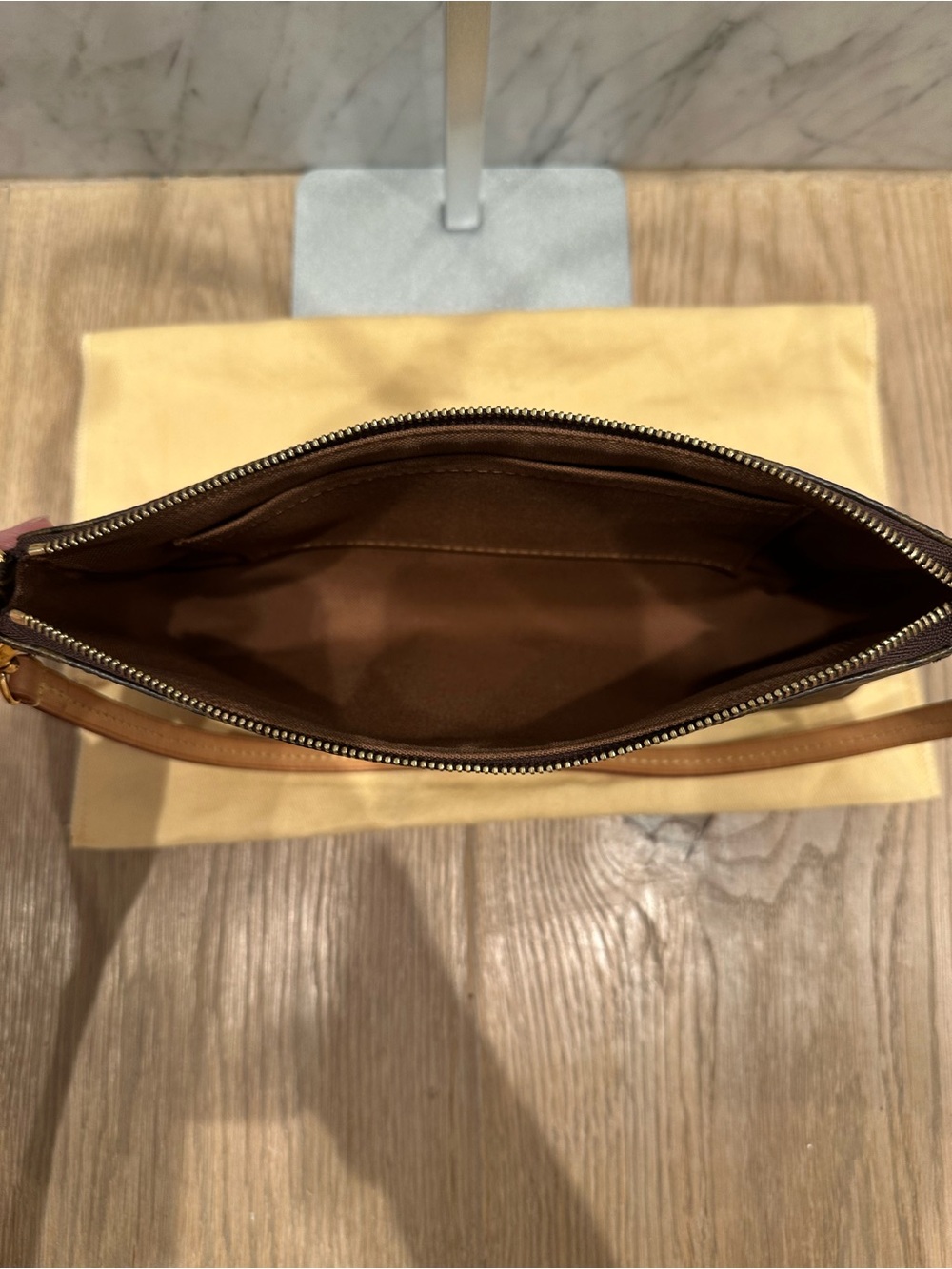 Louis Vuitton Monogram Pochette with additional Crossbody strap - Picture 7 of 16